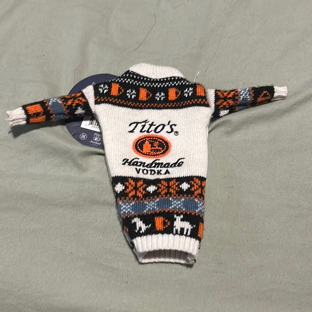 Tito’s mini Christmas Sweater